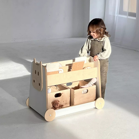 Double-sided shelf with wheels