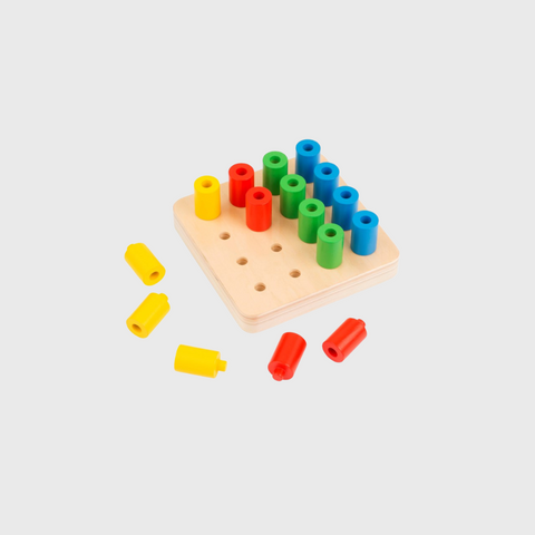 Sorting and counting game with cylinders