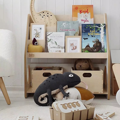 Shelf for books and toys