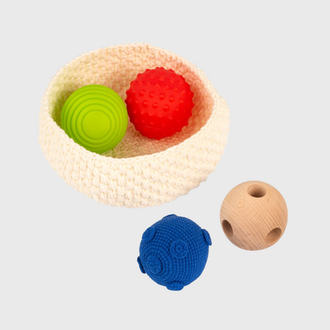 Sensory ball basket