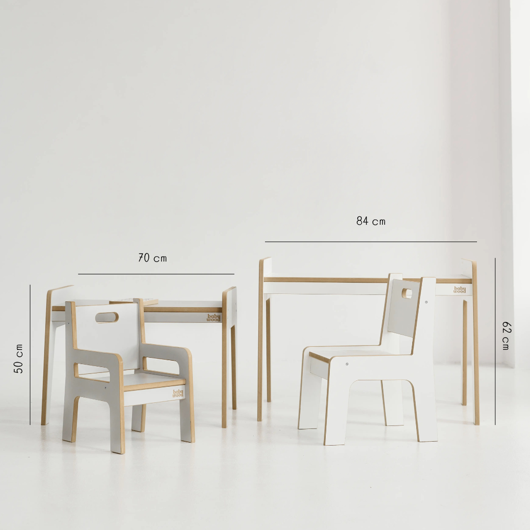 Table and chair - size S