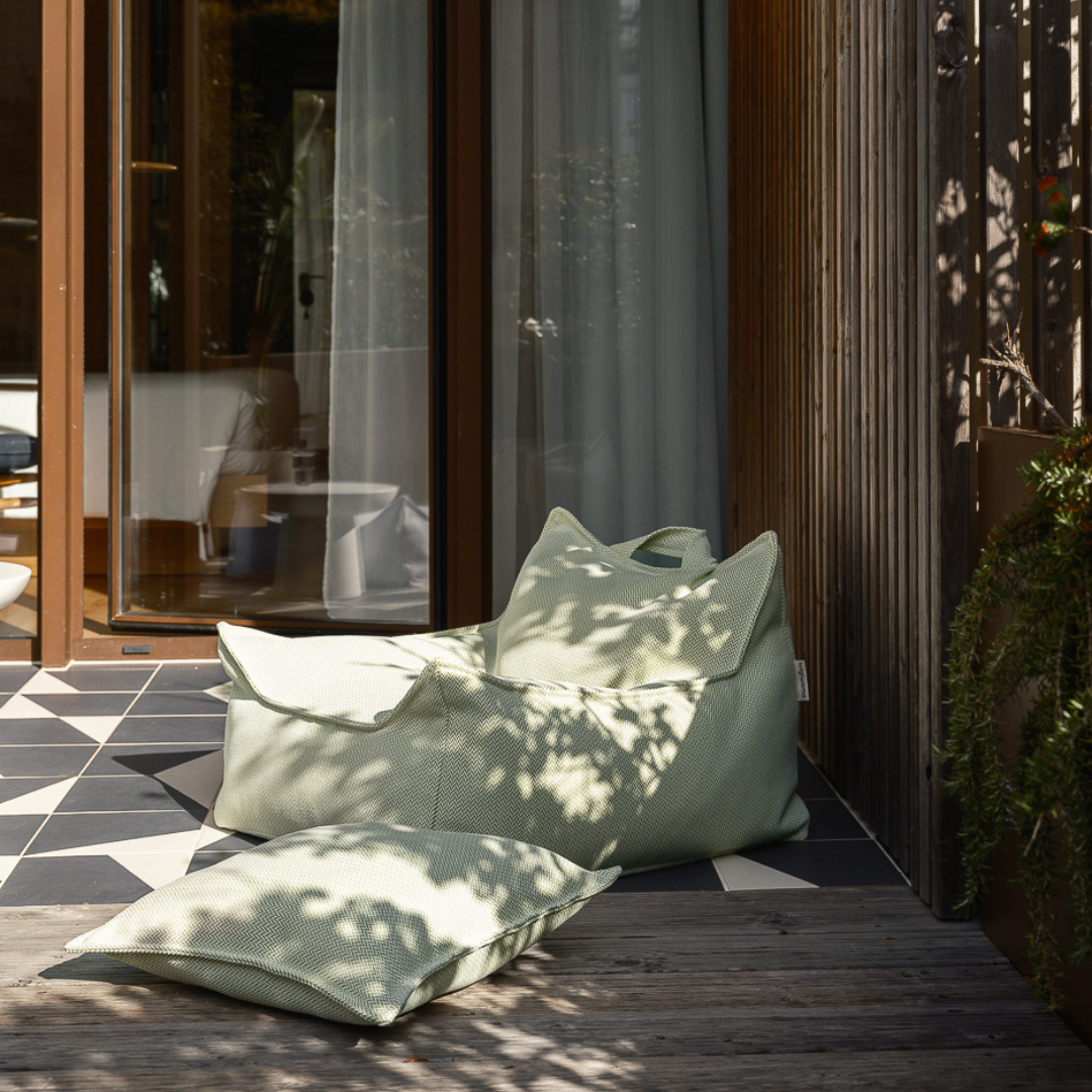 Outdoor Wigiwama rectangular beanbag - 3 colors