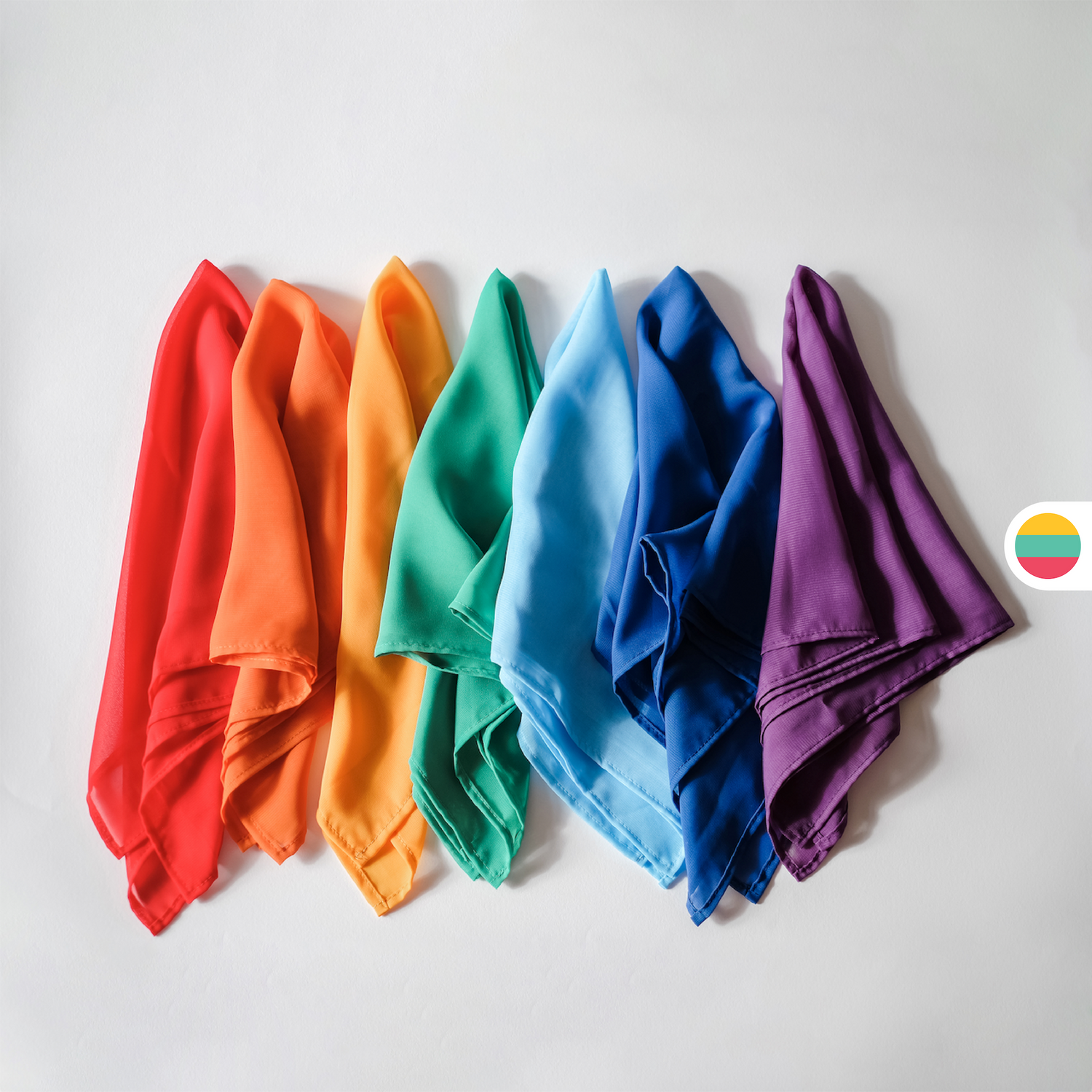 7 skarelių rinkinys (43x43) - vaivorykštė