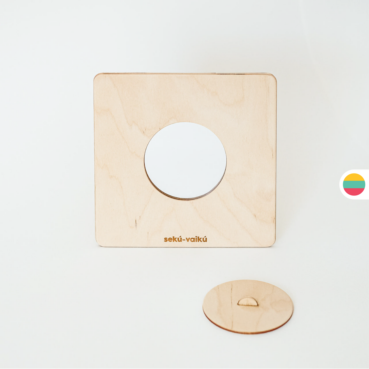 Pirmoji dėlionė - lentelė su veidrodėliu